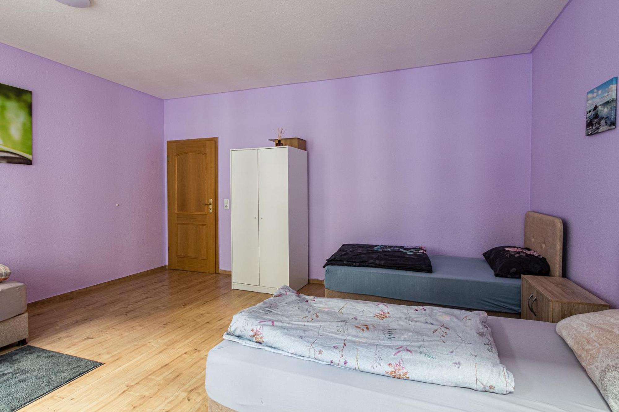 Apartment Komfortable 2-zimmerwohnung Ludwig With Balcony 2 5 Single Beds