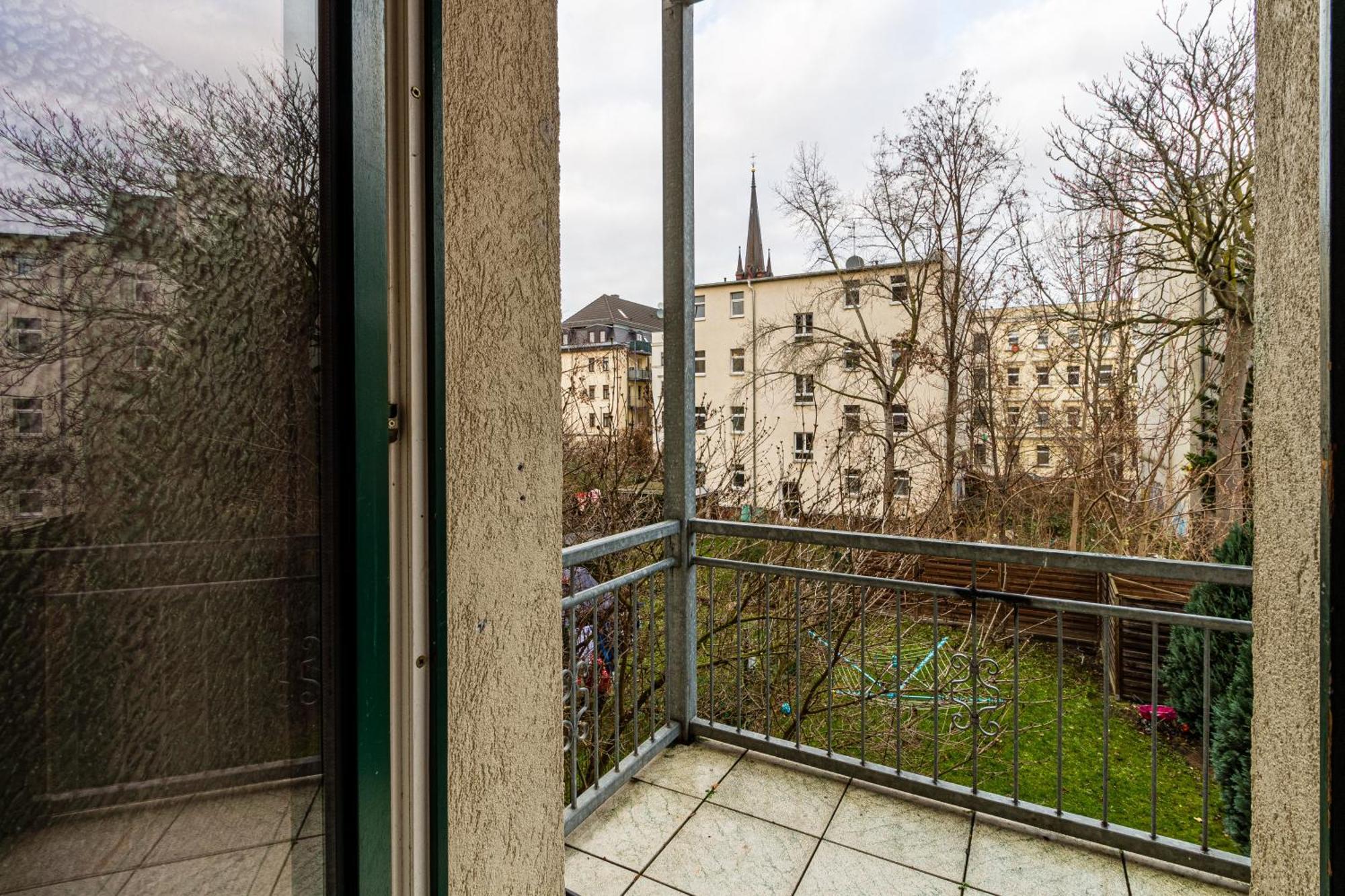 Komfortable 2-zimmerwohnung Ludwig With Balcony 2 5 Single Beds Apartment