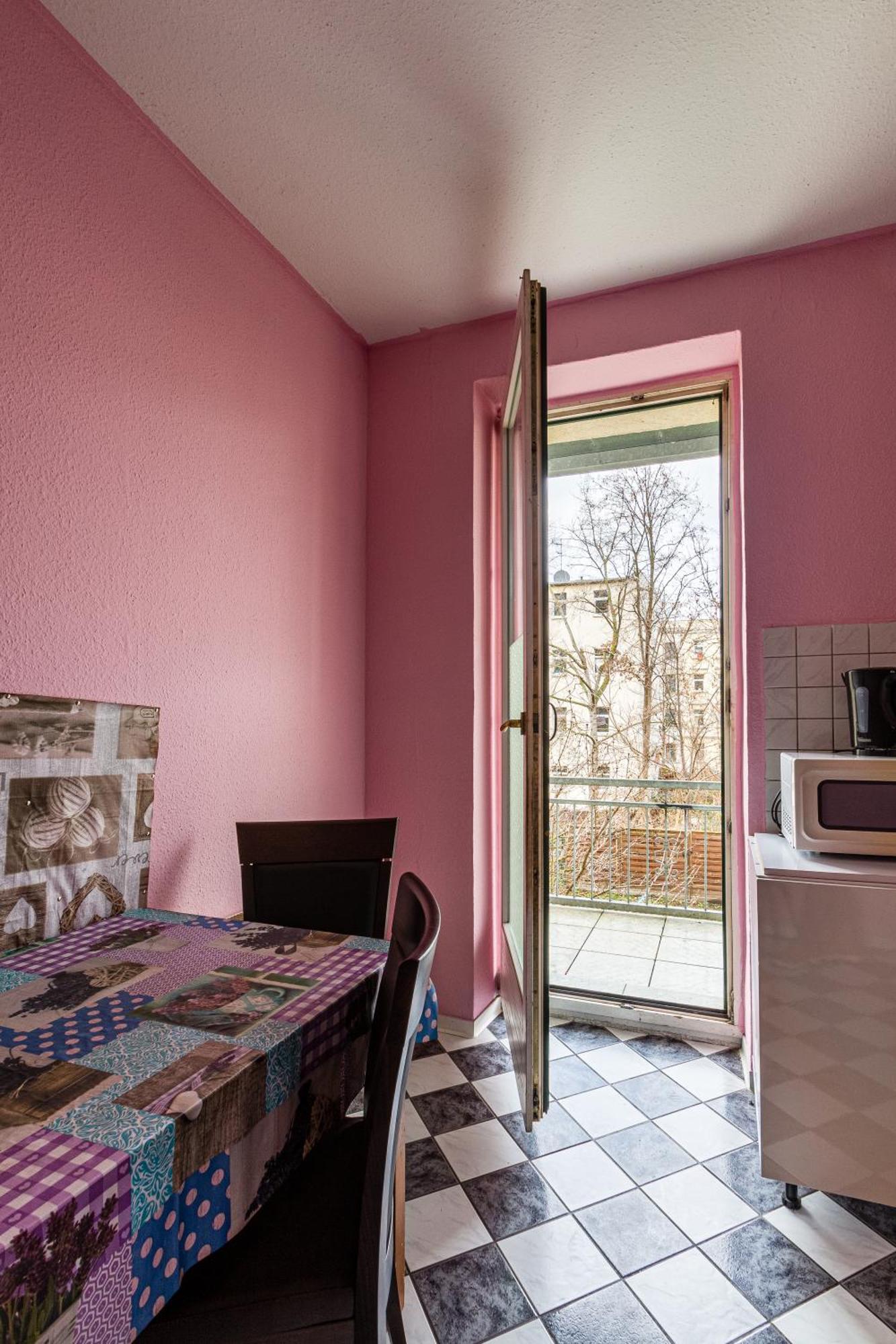Apartment Komfortable 2-zimmerwohnung Ludwig With Balcony 2 5 Single Beds