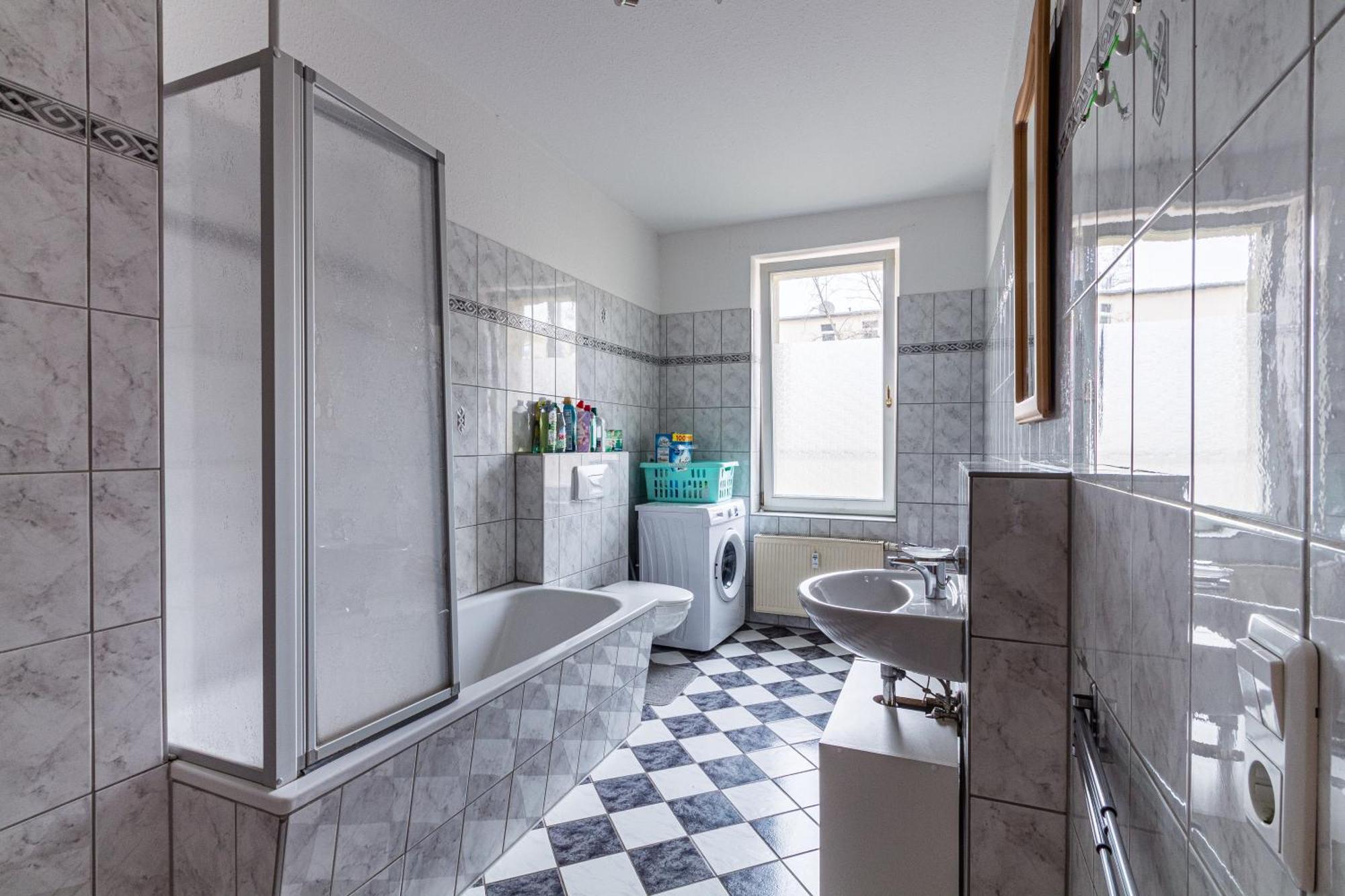 Apartment Komfortable 2-zimmerwohnung Ludwig With Balcony 2 5 Single Beds *